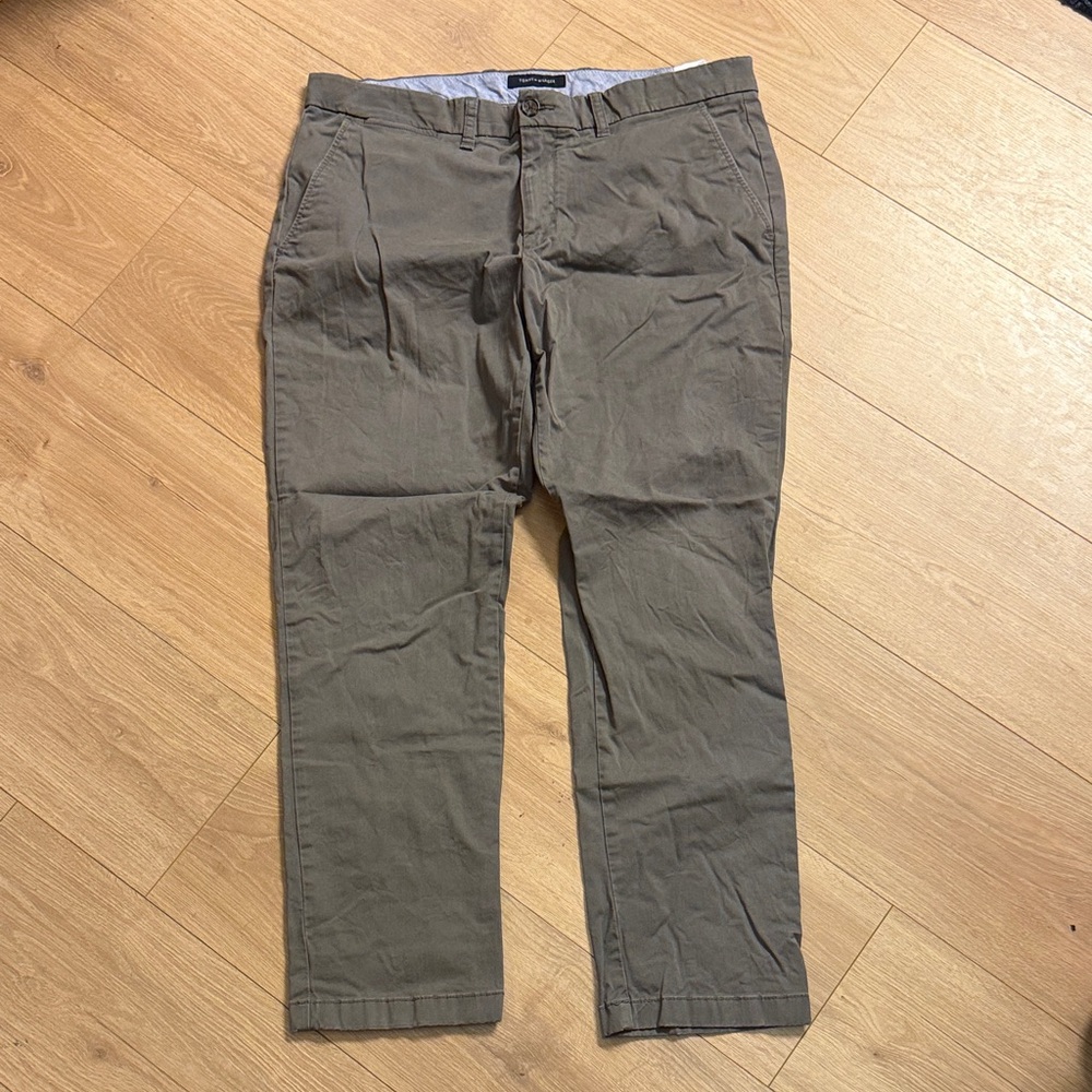 Tommy Hilfiger Men's Slim Fit Pants